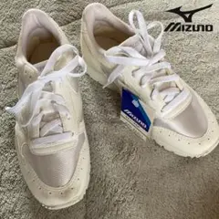 新品未使用 MIZUNO ミズノ ロアノークSP ホワイト スニーカー