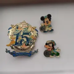 ディズニー ピンバッチ2個セット モンスターズ・インク/ミニー/デイジー ミニーマウス＆モンスターズ・インク ピンバッジ2個セット