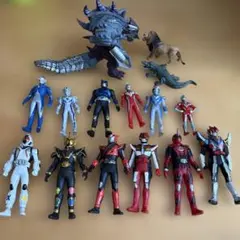 ウルトラマン 怪獣 合計20体 ソフビ まとめ売り セット 人形 - メルカリ