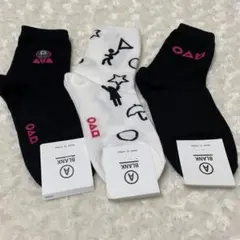 イカゲーム　マスコットキャラクター靴下