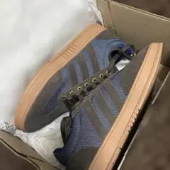 adidas スニーカー　25.5のサムネイル