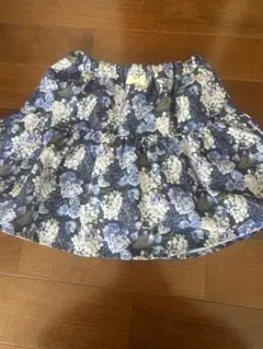 花柄フリルスカート 130センチ