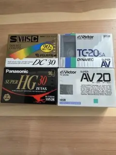 VHSビデオ 木製ラック新品1984〜1990頃 TDK フジ マクセル ビクター マジック指南ビデオ (スペンガリトランプ 無し) ＊VHSビデオのみ発送