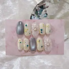 ネイルチップ　マグネットネイル　お花　韓国　量産型　ニュアンスネイル　夏ネイル