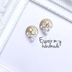 大人可愛い♡ 贅沢オーロラビジューシェルピアス