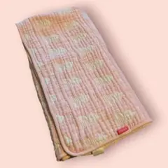 【ファミリア】ピンク クマ柄ブランケット