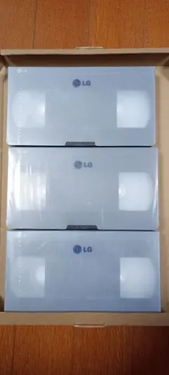 Item thumbnail for item 8b633580-7f72-41a8-81bd-6bc005b7e916