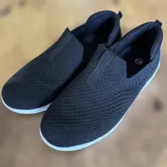ブラック メッシュ スニーカー