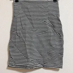 ボーダー タイトスカート【S】ミニ丈 バックスリット入り モノトーン