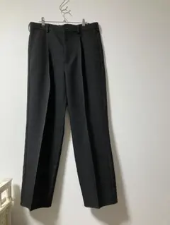 GU ジーユー　バギースラックス　ブラック　M