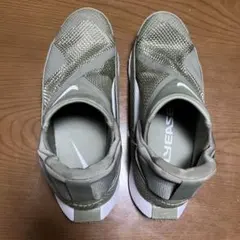 NIKE スリッポンGO FlyEase スニーカーのサムネイル