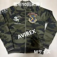 美品！AVIREX カモフラ柄 スウェットジャケット ミリタリー刺繍 Mのサムネイル