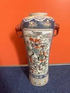 中国古玩　大清同治年製　色絵賢人武人図　角形花瓶　箱付き 送料込+中国古玩 大清同治年製 色絵賢人武人図 角形花瓶