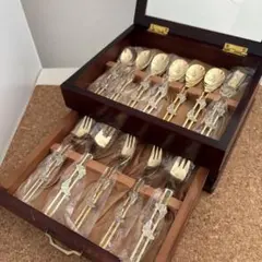 木製ボックス付きカトラリーセット　カトラリーセット　12本　蝶　ヴィンテージ￼