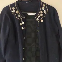 極美品minä perhonen 半袖 刺繍ワンピースブラックのサムネイル