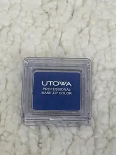 UTOWA アイシャドウ　 MAKE-UP COLOR PBL-01のサムネイル