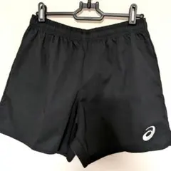 ASICS ブラック ショートパンツ