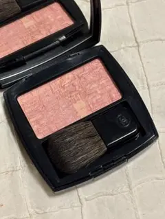 シャネル　チーク レ ティサージュ　10 ツイードピンク　ブラシ付　残9割