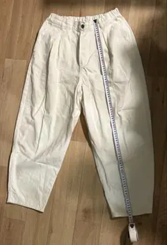 studio clipホワイト プリーツ入り イージーパンツ