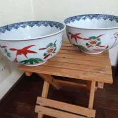 赤い鳥と花の模様の丼 2個セット