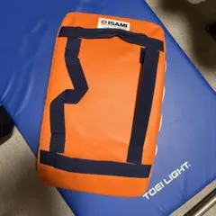 Item thumbnail for item 552dc533-81ce-4ec1-afe9-a9bdfc4a4149