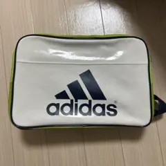 アディダス　エナメル　ショルダーバッグ　　グリーン×ホワイト　緑　白　古着　中古