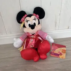 【旧正月バージョン】ミニーマウスぬいぐるみ　香港ディズニーランド