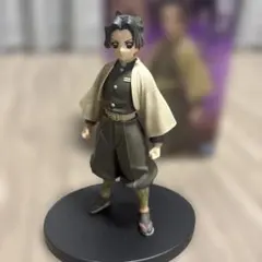 鬼滅の刃　胡蝶しのぶ　フィギュア　セピアカラー