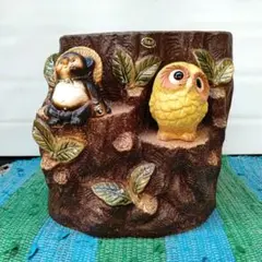 27 森のフクロウさん達 花台00