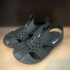 Nike キッズ サンダル ブラック　18㎝