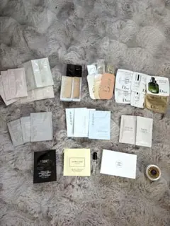 デパコス29個まとめ売り　基礎化粧品・メイクアップトライアルセット