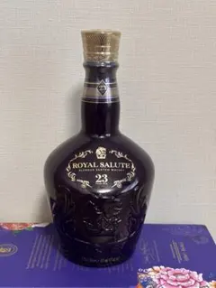 Royal Salute 32 Years Old 限定版 500ml - メルカリ