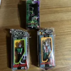 仮面ライダー　ソフビパッケージチャーム　ダブル サイクロンジョーカー　2号　V3