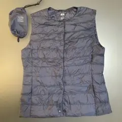 ウルトラライトダウンベスト ネイビー　 収納袋付き　S