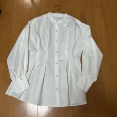 週末値下げ　プラステ　パールボタン　ペプラムブラウス