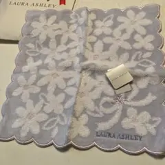 LAURA ASHLEY 花柄タオルハンカチ
