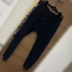 【未使用】1piu1uguale3総柄パンツ_グレージュ_限定価格 2025年最新】1piu1uguale3 パンツの人気アイテム - メルカリ