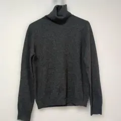 UNIQLO　カシミヤタートル