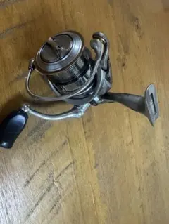 Daiwa 12LUVIAS スピニングリール 1003 - メルカリ