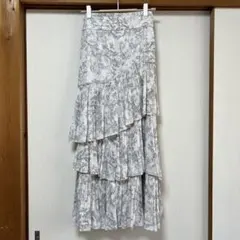 美品　スナイデル　花柄 ティアード ロングスカート フレアのサムネイル