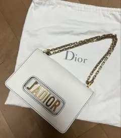 Item thumbnail for item 9b29550c-3f25-4496-94c9-18f941496bf8