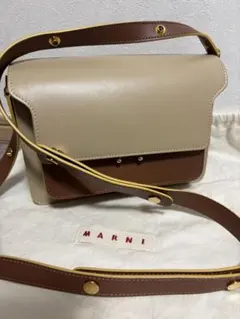 マルニ　トランク　MARNI マルニ　ショルダーバッグのサムネイル
