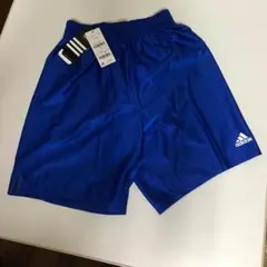 新品アディダス  サッカーパンツ Mサイズ
