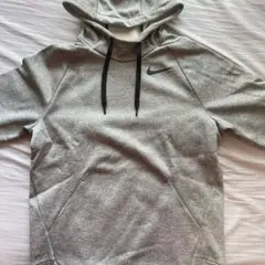 NIKE DRI-FIT グレーパーカー
