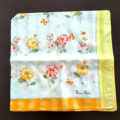Nina Ricci ハンカチ 花柄 蝶々 イエローのサムネイル