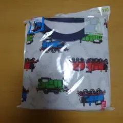 ユニクロ　パジャマ　トーマス　キルト　110　ネイビー