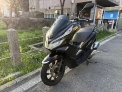 ★☆ホンダ　PCX125 JF81 37500km 自賠責付き！　大阪のサムネイル