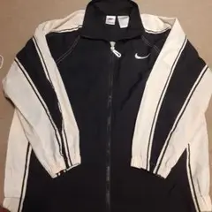NIKE ナイロンジャケット