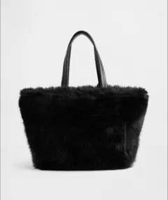 美品 GAP ギャップ フェイクファー トートバッグ ショルダーバッグ ブラックのサムネイル