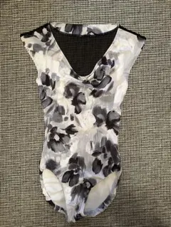 Item thumbnail for item 2282900e-d3a4-4543-a590-eac2fb7705a7